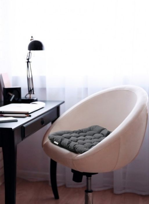 Сиденье с наполнителем из лузги гречихи