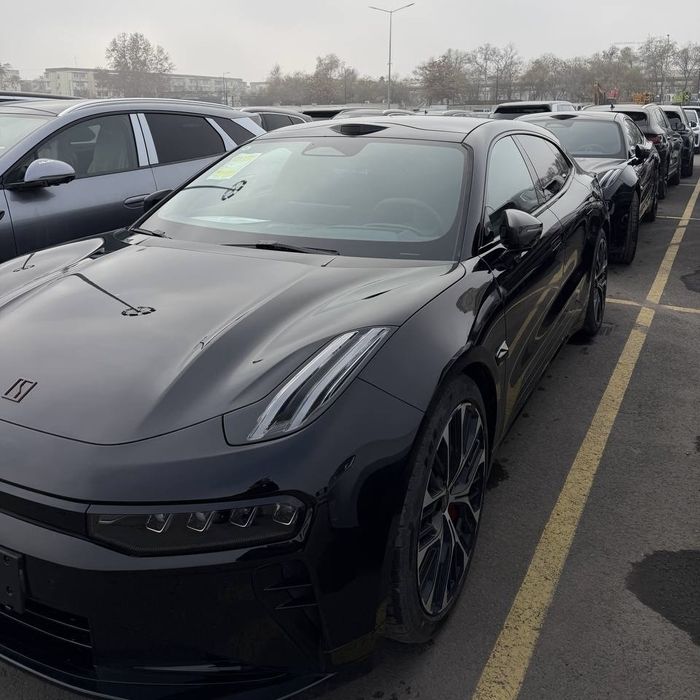 Zeekr 001 ultra + rest 2026 версия