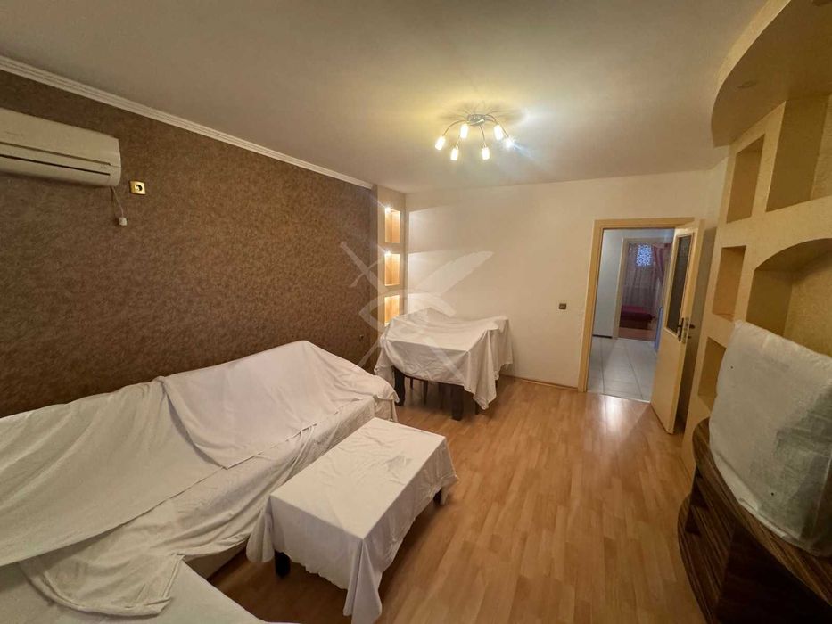 Продава се Тристаен апартамент в Айтос - 75 кв.м за 1280 €/кв.м - Снимка #1