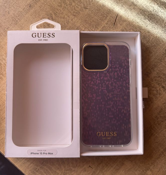 iPhone 15 Pro Max case GUESS