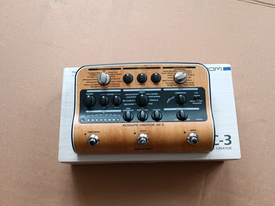 "ZOOM" AC-3 Acoustic Creator
