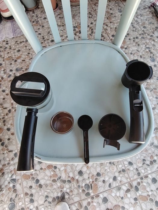 Espressor cafea DeLonghi EC 7.1, cafea macinata, 800 W, capacitate 0.4 litri,