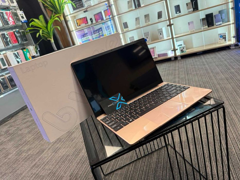 NOU Laptop bvate 256GB SSD Windows 10 Gold Sigilat