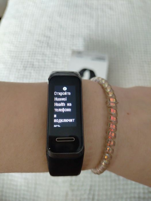 Фитнес часы Huawei Band 4