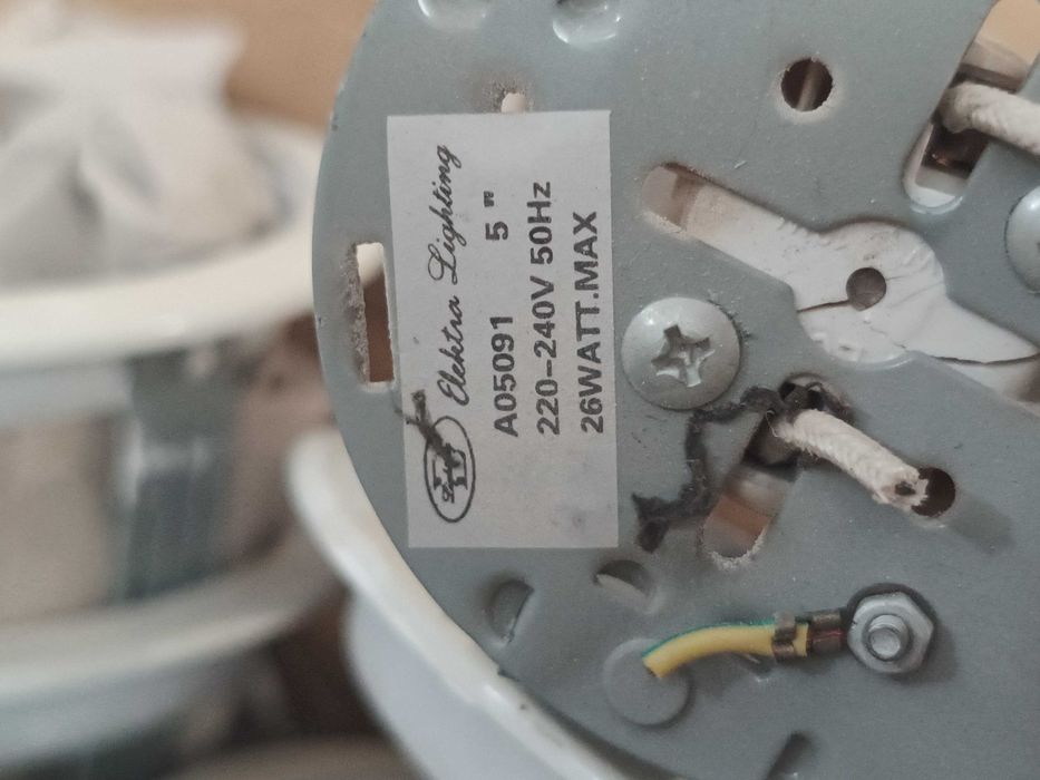 Осветително тяло лампа за магазин окачен таван