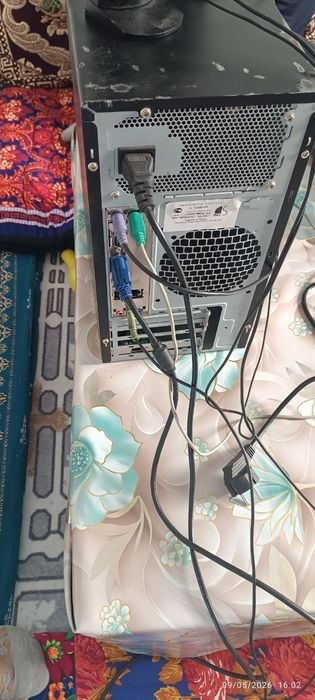 Kompyuter mishka klaviatura manitor