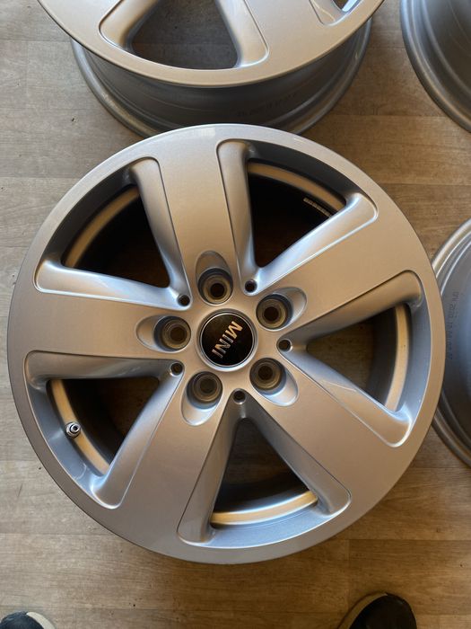 16 цола 5 х 112 мм BMW , Мини ,  Mini Cooper.  Clubman , One
