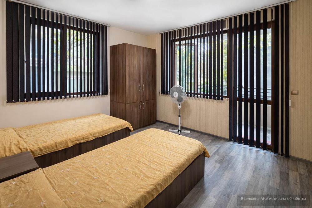 Дава се под наем Тристаен апартамент в Варна, Гръцка махала - 80 кв.м за 750 € - Снимка #5