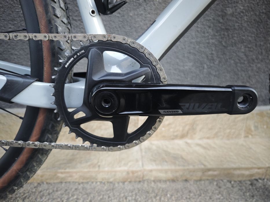 Карбонов Велосипед 28 Giant Gravel Bike Full Sram Rival eTap Axs 2024 8.2кг