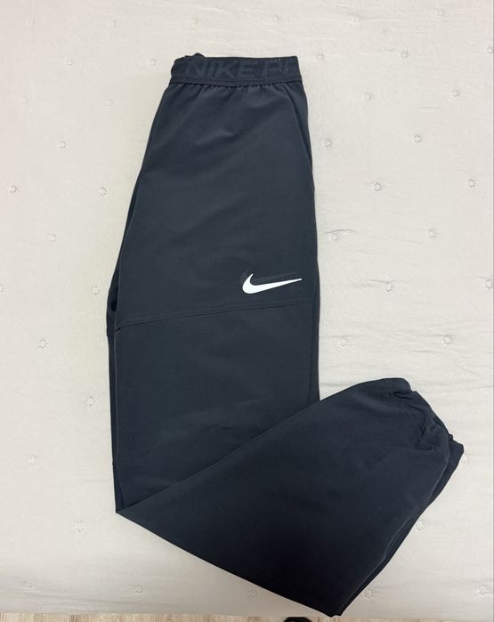 Nike Men's Joggers