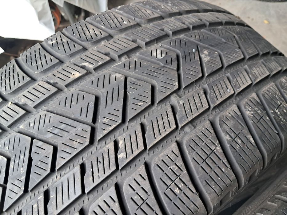1buc Anvelopa second iarna 275 50 R20 Pirelli MO  2021