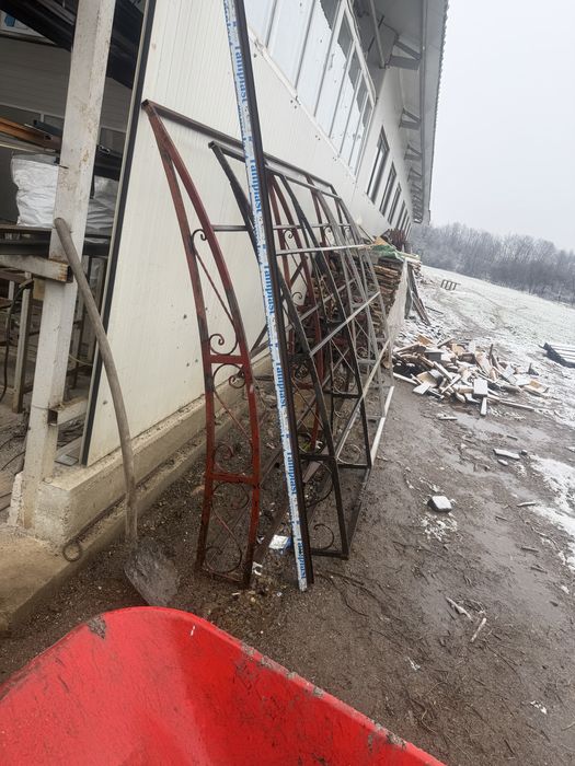 Streasina din fier forjat