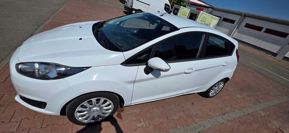 FORD Fiesta 2015 — imagine 3