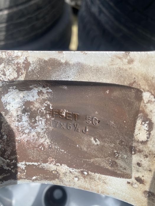 Джанти с гумите 225х65R17 за Honda-CR-V