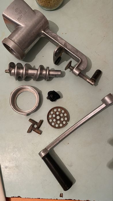 Вафельница орешница мясорубка