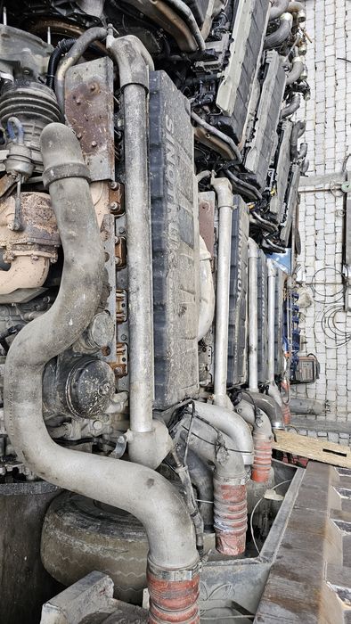 Дизел  Хово 420  Шакман 380 430  Ситрак 440 Ман 460 маторлаимиз сотувд