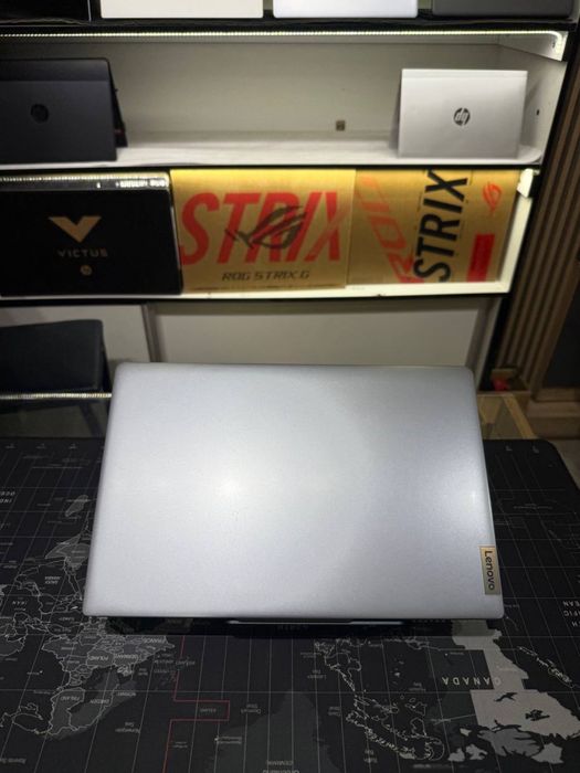 lenovo Idepad Slim3 R3-7320U/4/256/14.0