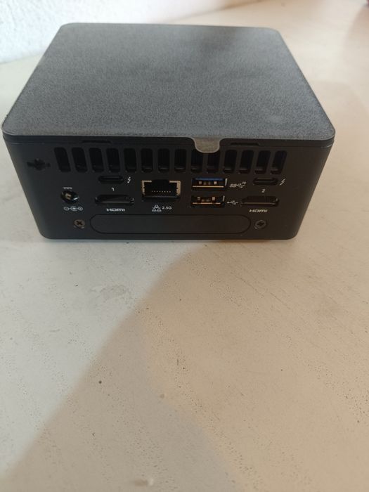 Mini PC Intel NUC 12 Pro Intel I5-1250P 16 GB RAM, 256 GB SSD