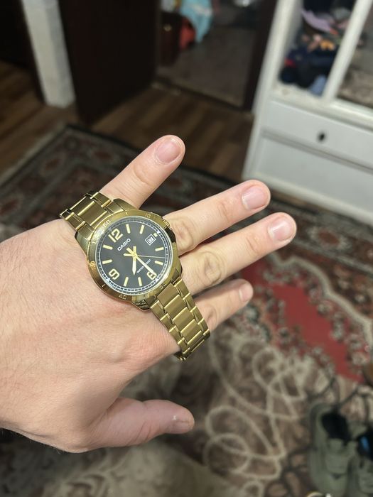 Наручные часы Casio