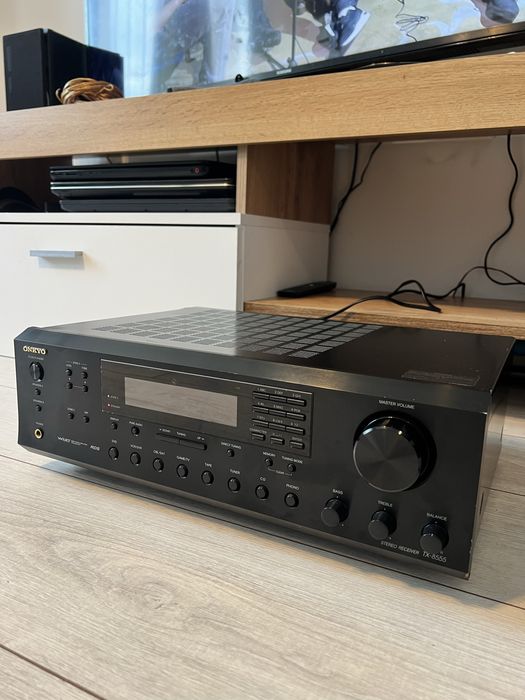 Усилвател ONKYO TX 8555