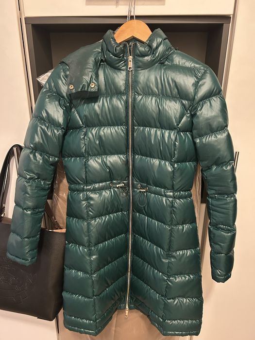 Geaca lunga umpluta 100% cu pene si puf de rata