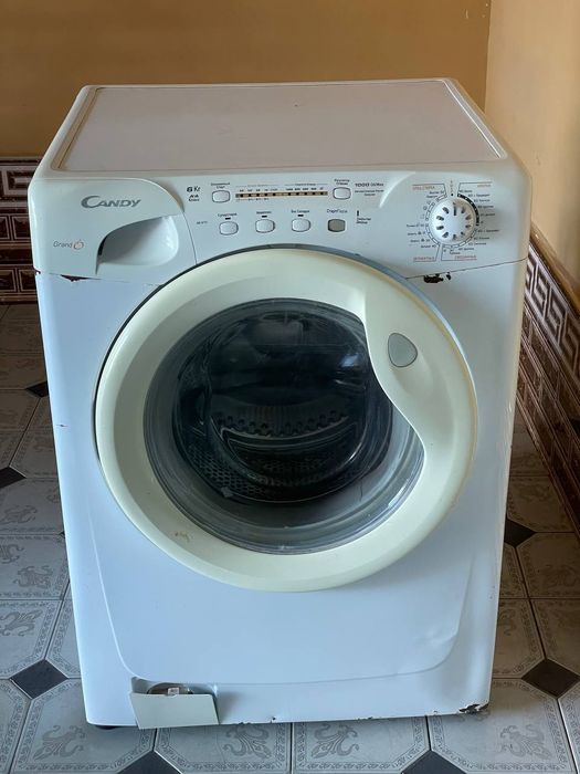 Kir yuvish mashinasi SOTULDI