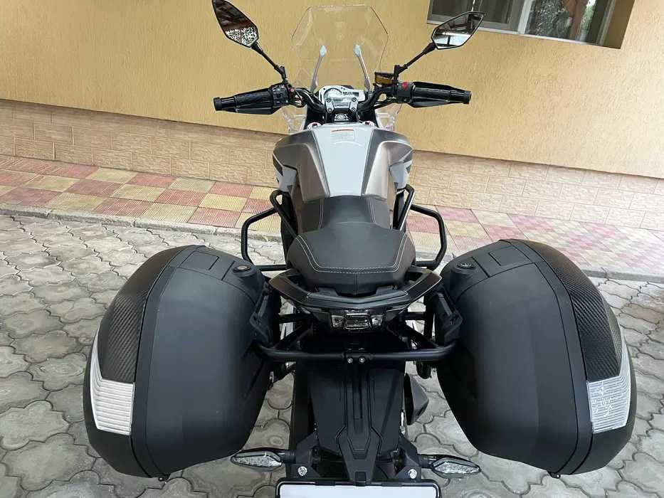 CFMOTO 650 MT – 2022 | Înmatriculată 2023 | 1.877 km | Stare excelentă