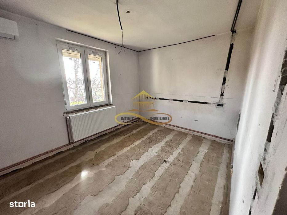 De vanzare apartament 2 camere decomandate Buhusi Bacau
