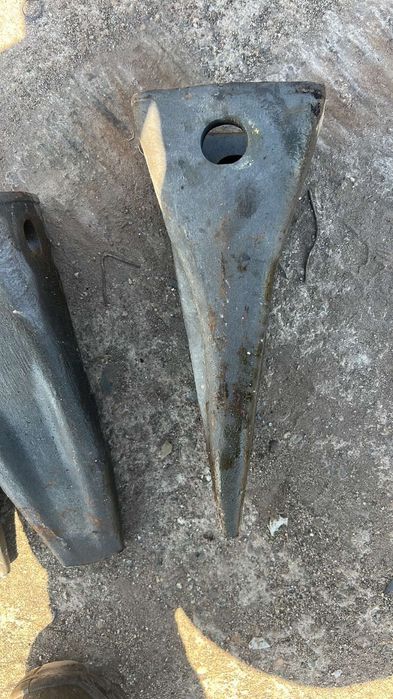 Зъби за багер за кофа