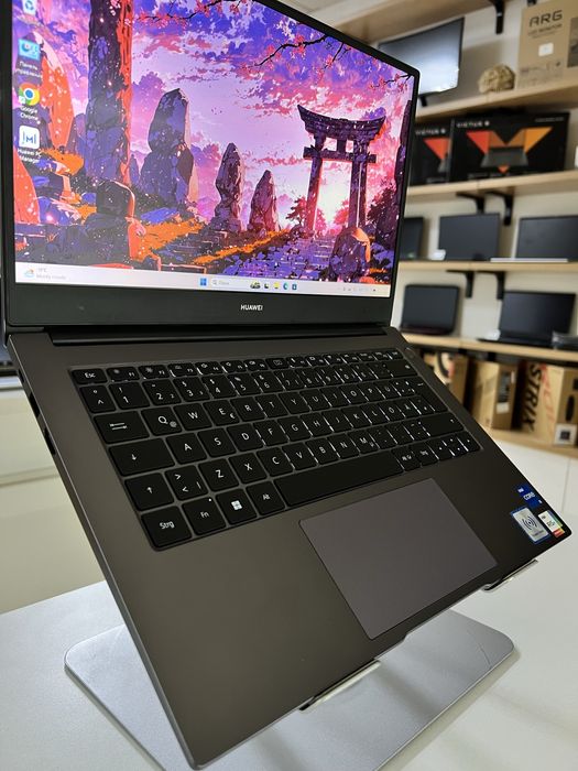 ноутбук HUAWEI 14» | 16Гб ОЗУ