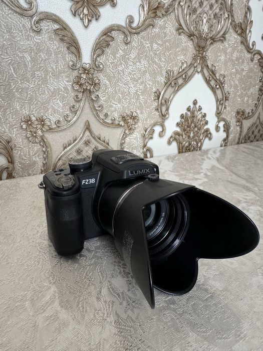 Panasonic Lumix FZ38