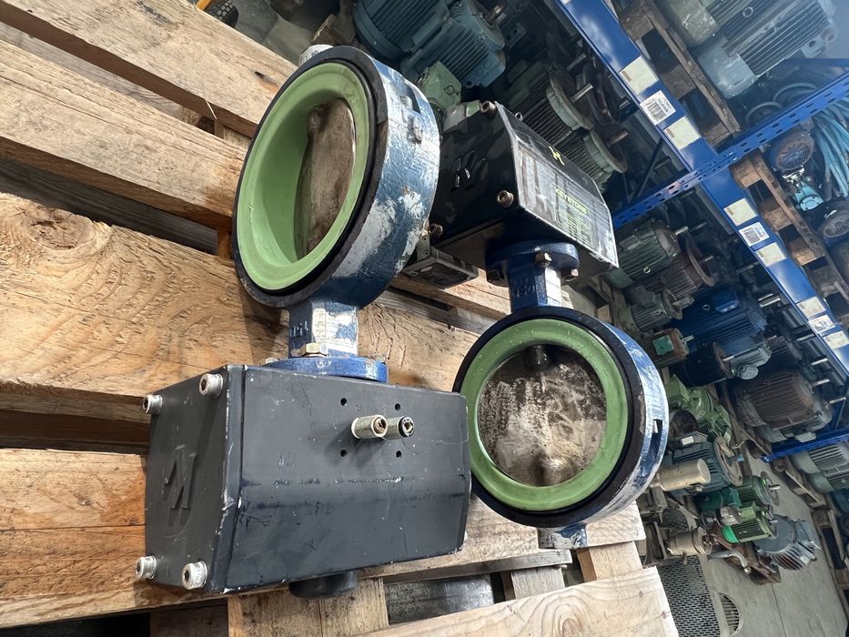 Бътерфлай клапа с пневматична задвижка