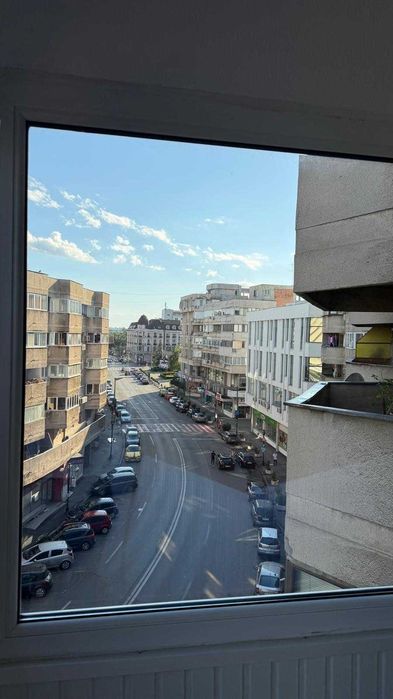 De inchiriat apartament 4 camere - 83 mp // Ultracentral // Ploiesti