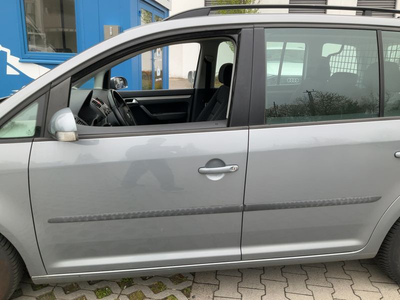 Volkswagen Touran 2.0 TDI Trendline 2009