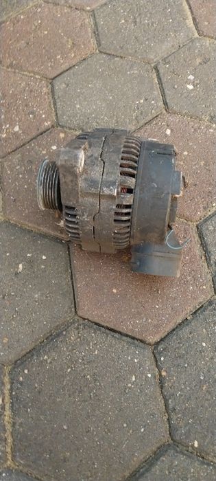 Запчасти на ауди 100 с4