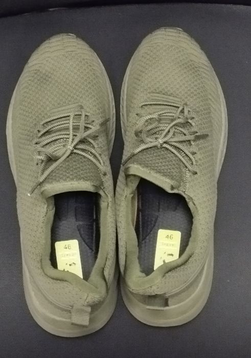Adidasi sport marime 46 verde militar