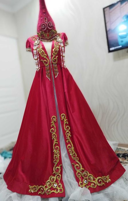 Платья свадебный