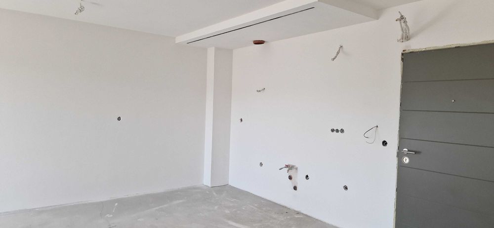 Продава се Двустаен апартамент в Добрич, Свети Георги - 70 кв.м за 1715 €/кв.м - Снимка #7