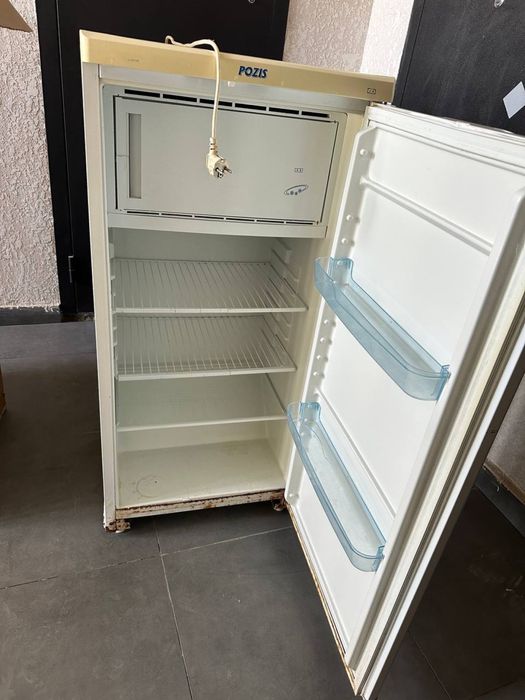 Холодельник сотилади