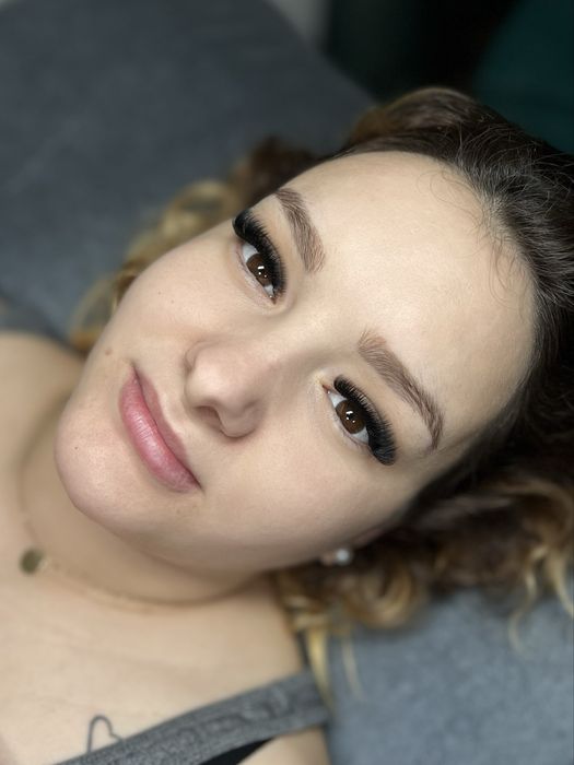 Lash & Brow Artist | Brow & Lash Lamination | Stilizare Sprâncene