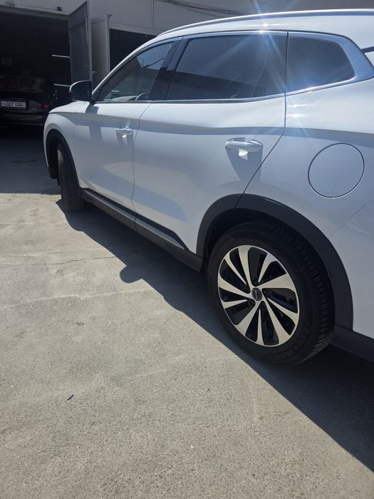 BYD - Чемпион гибрид 2025