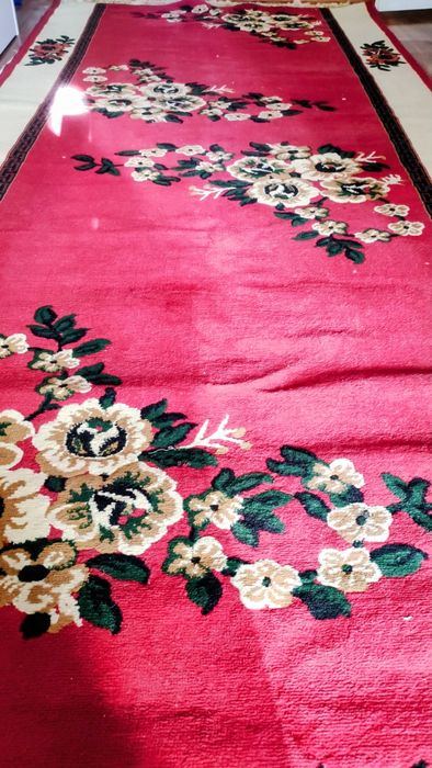 Ковер красный 3.3*1.5