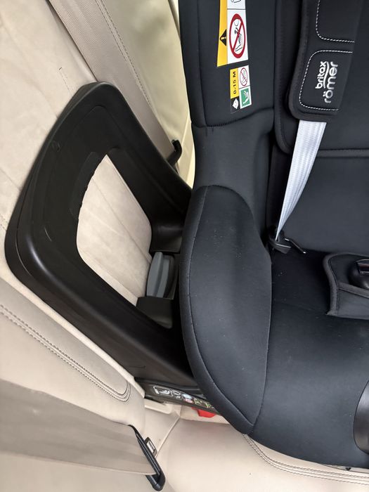 Vand scaun masina Britax Romer Dualfix Pro i-size  foarte