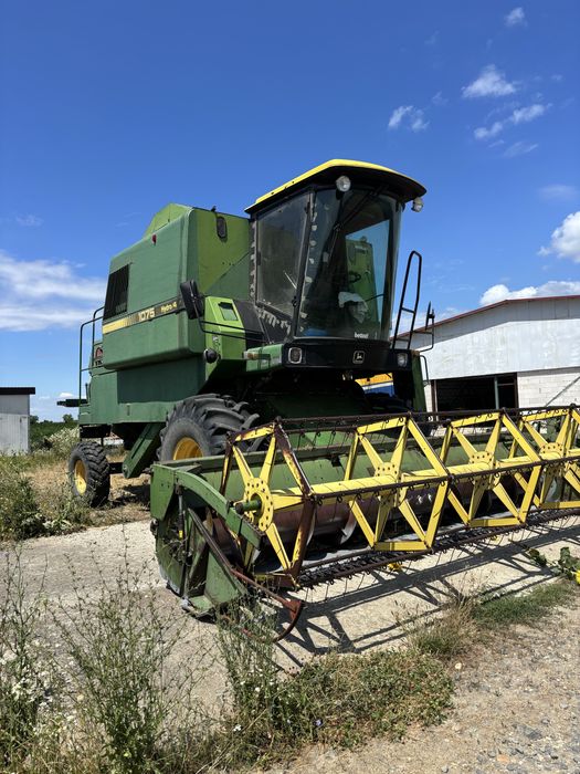 Combina John Deere 1075 hydro 4