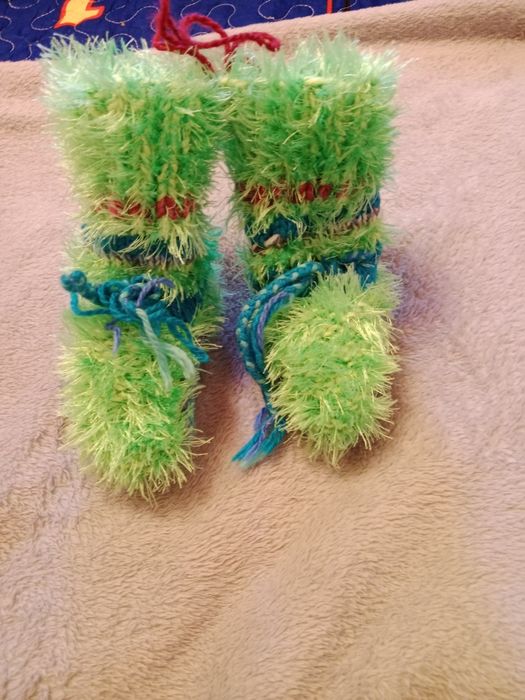 Продам детские пинетки