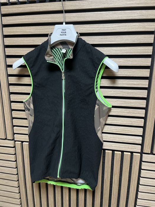 Q36-5 Camo Vest MADE  in ITALY  Вело джърси/ елек размер S / Оригинал