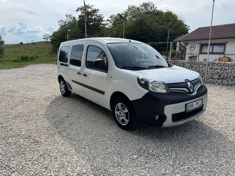 Renault Kangoo MAXI 1,5 DCI 110CP an 2014 decembrie 5 locuri