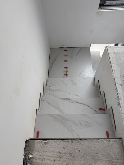 *Duplex de vanzare* stil modern *