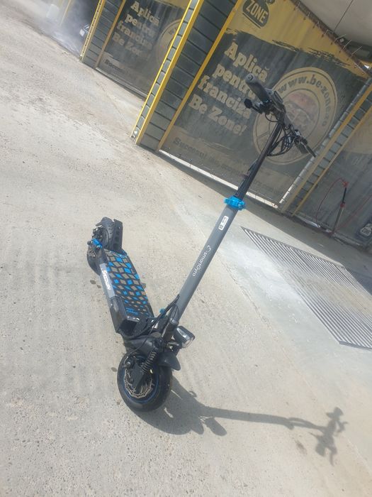 Vând trotineta  smartgyro