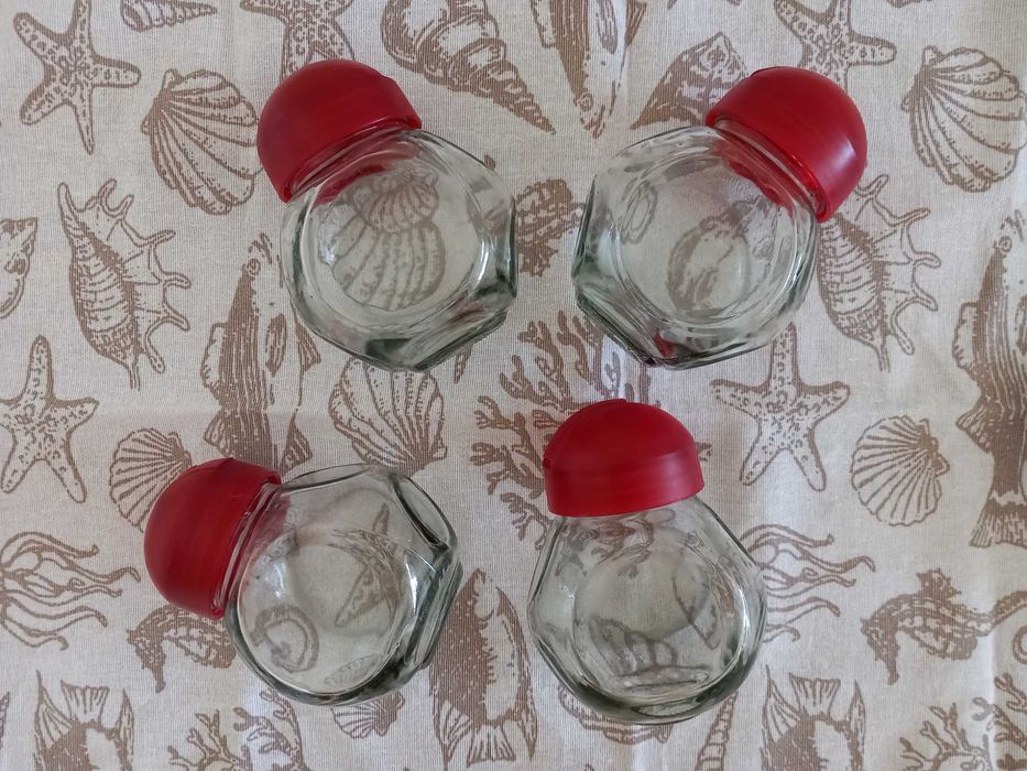 Нов комплект за подправки